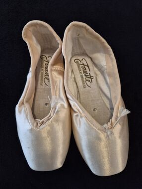 Grishko  Ballet Pointe Shoes